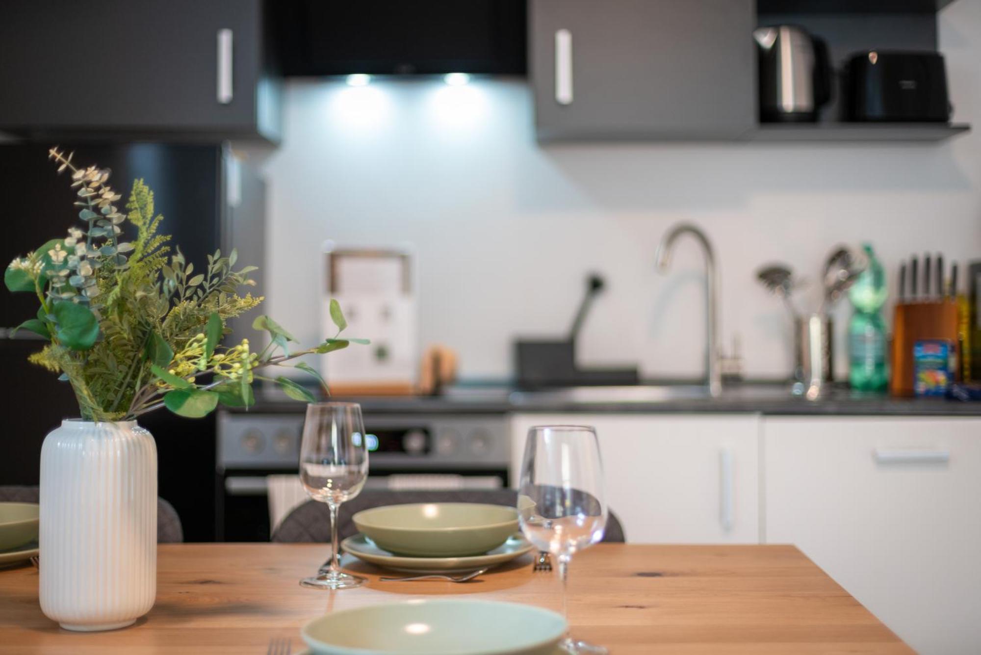 Easytree 4P Switch Tv Apartment บัดดรีบวร์ก ภายนอก รูปภาพ